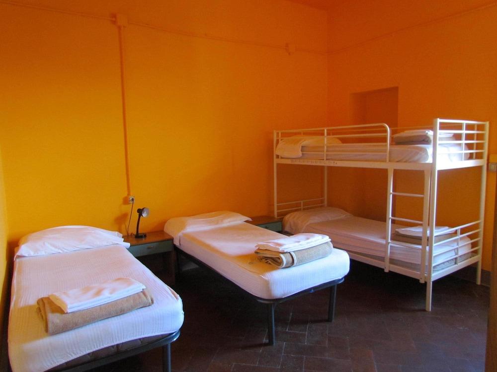 Hostal 7 Santi Florencia