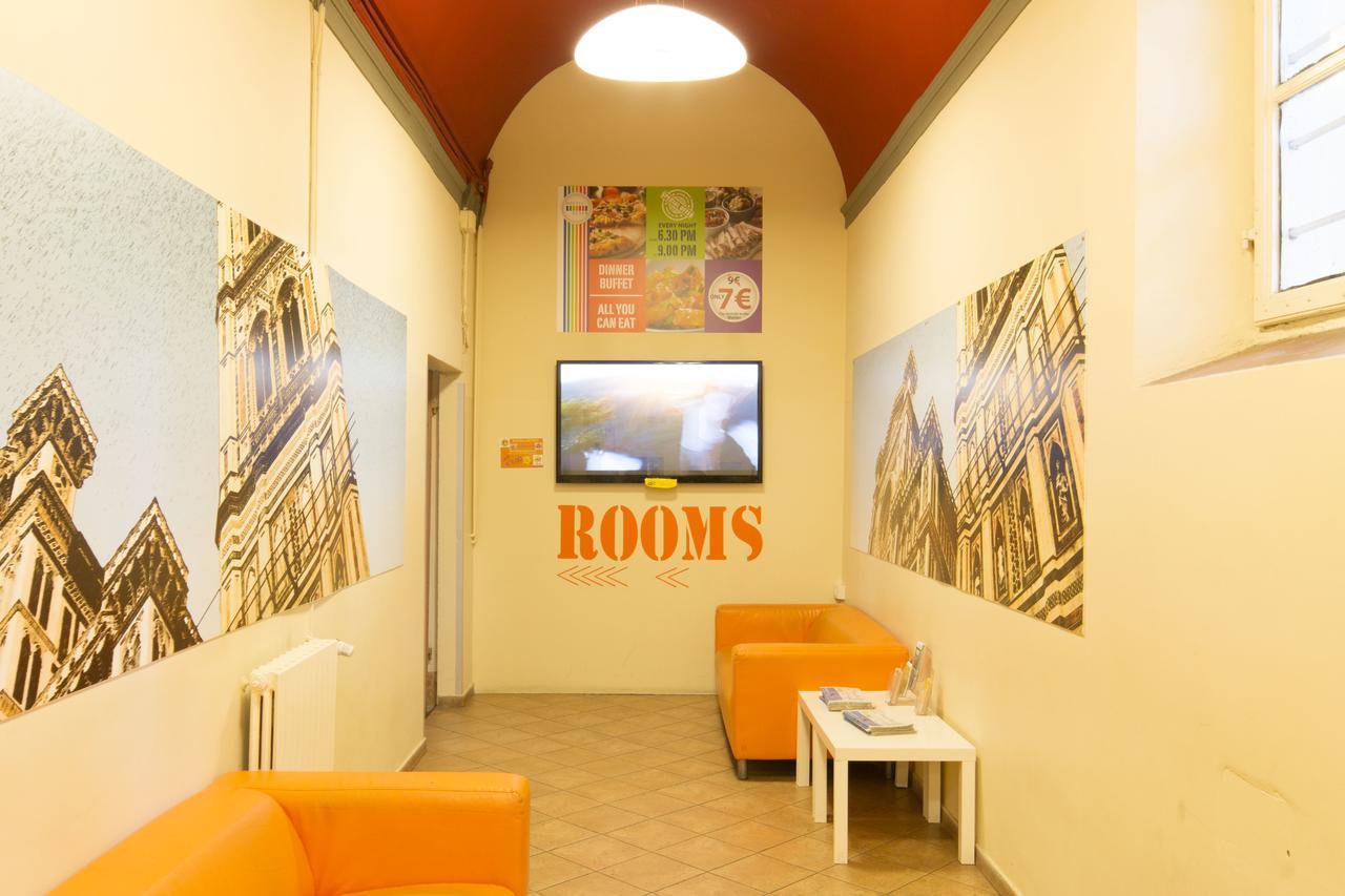Hostal 7 Santi